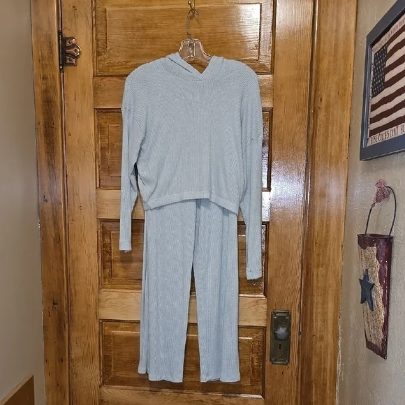 H&M Long Sleeve Blue Loungewear Set 16 - Picture 1 of 5